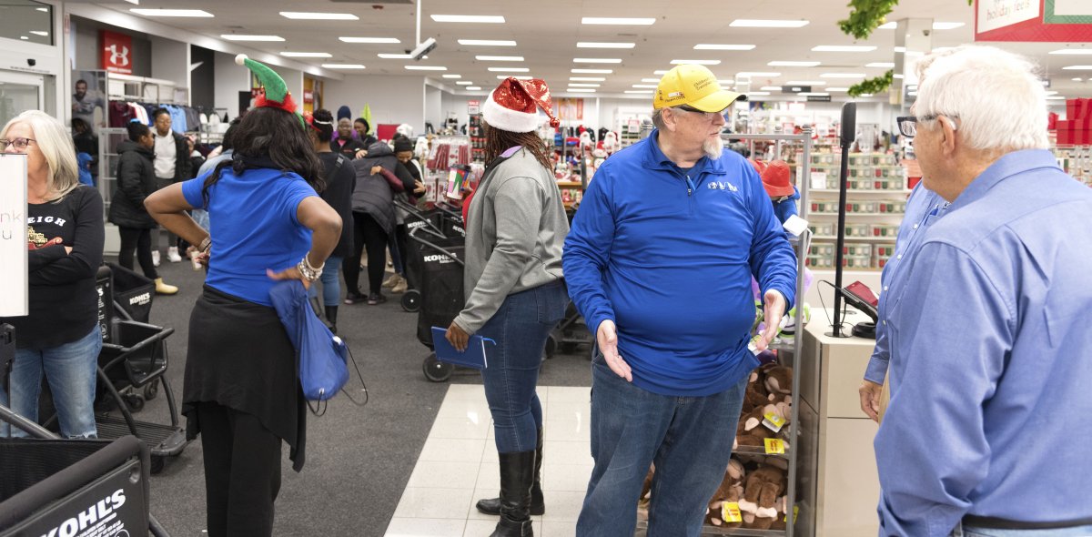 Kiwanis Members prepare to shop